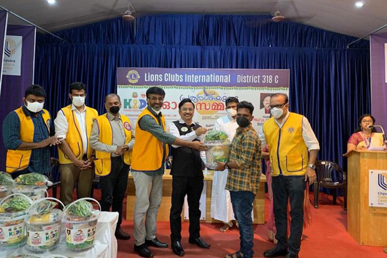 https://photos.chavaramatrimony.com/csr-activities/Lions-hope.jpg